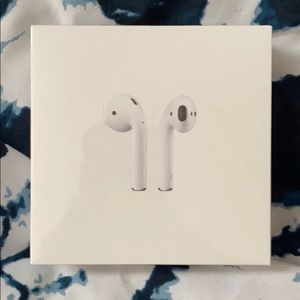 AirPods *NEW*